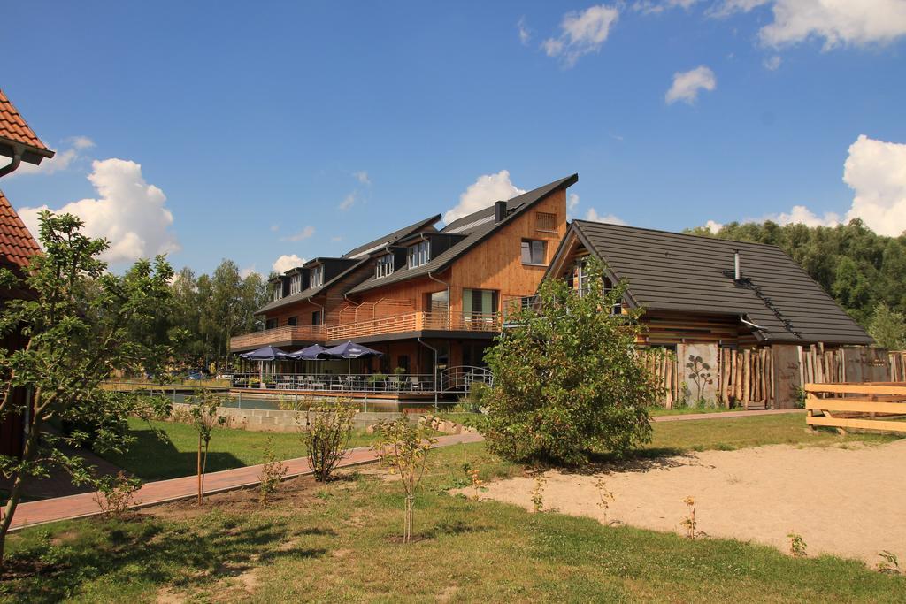 An Der Metow-Ferienpark Hotel Plau am See Extérieur photo
